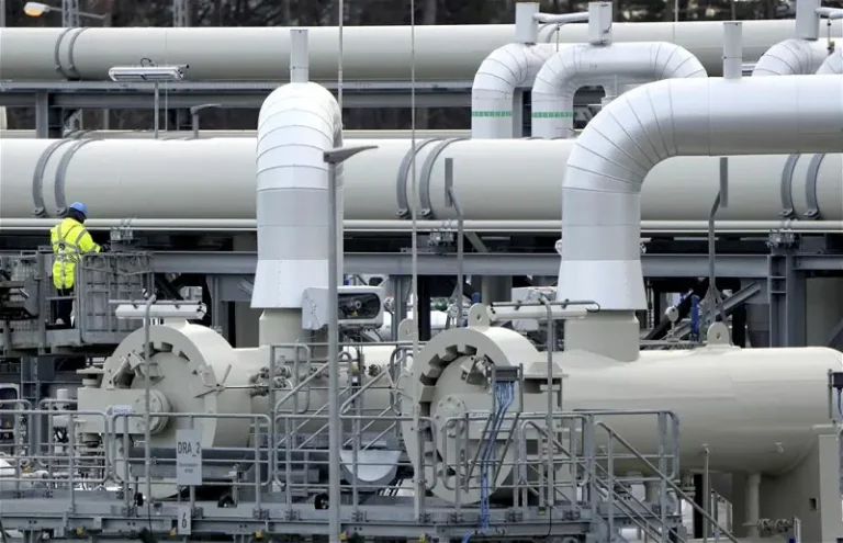 US firm, Barker Hughes set to build Oil Refinery in Nigeria