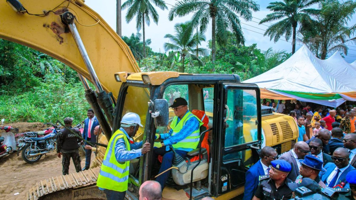 Gov Eno Flags-off 16.5KM Road Projects To Link Six LGAS