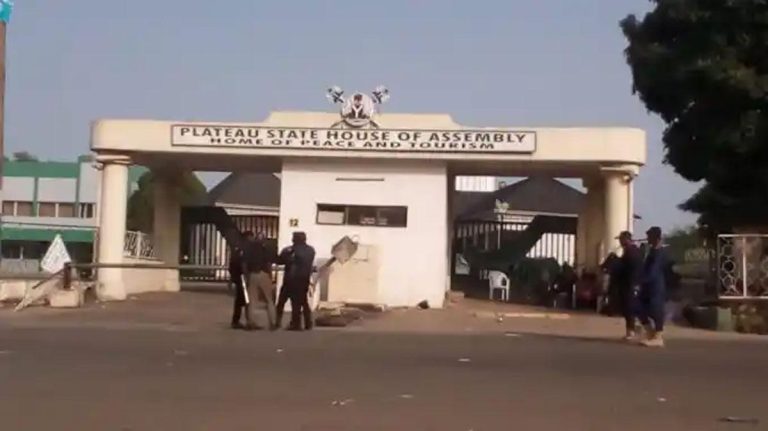 Police Tighten Security As PDP, APC Supporters Besiege Plateau Assembly