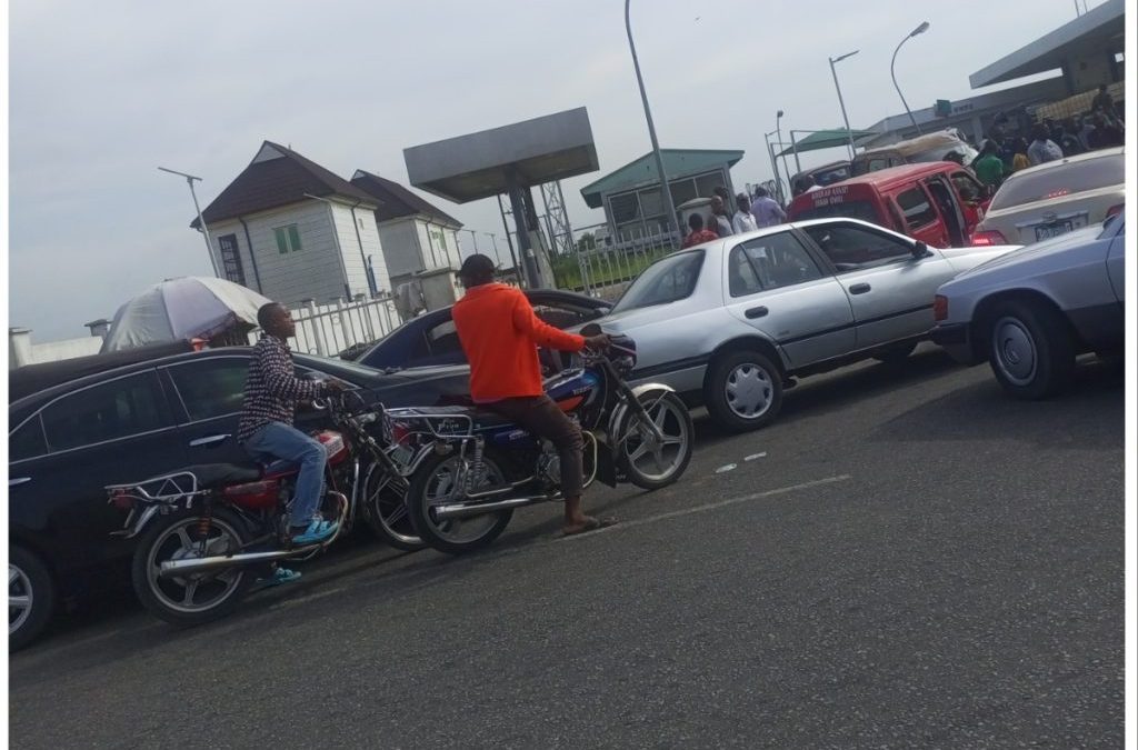 Economic woes worsen in Akwa Ibom as fuel scarcity begins