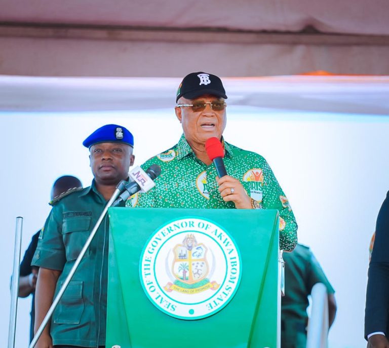 Gov Eno Flags off Second Planting Season, Distributes 12000 Bags Of Fertilizer, Seedlings To Farmers