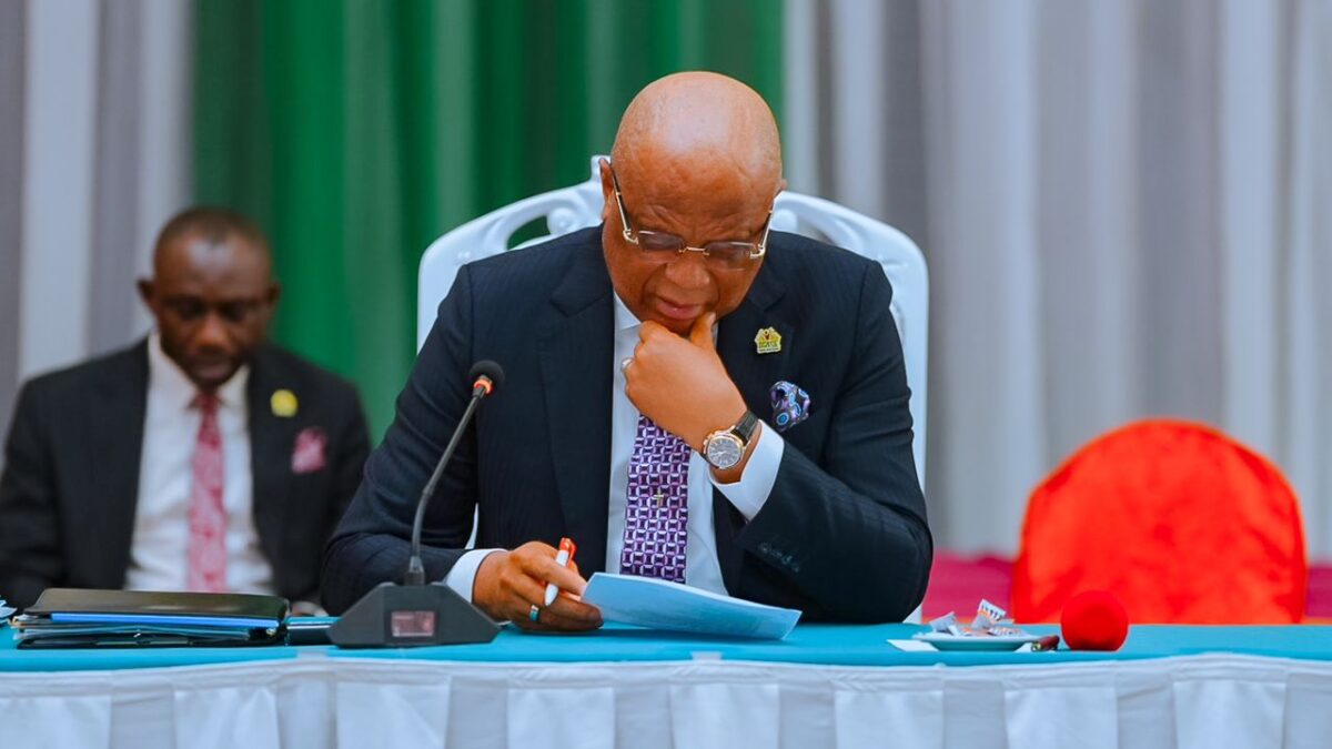 Gov Eno Felicitates Team Akwa Ibom As Nigeria Wins  2024 Schools Debate In Singapore