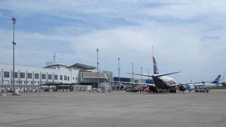 Aircraft loses Engine Mid-air After Departing Abuja Airport |SituationReport|