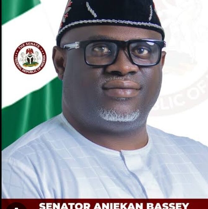 Akwa Ibom Senator Urges FG To Release UNIUYO Take-off Grant, Fund Education