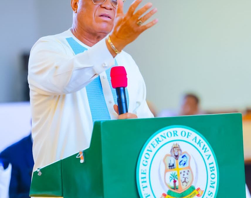 Akwa Ibom Gov Umo Eno Set To Join APC, Orders Cabinet To Follow Him Or Resign
