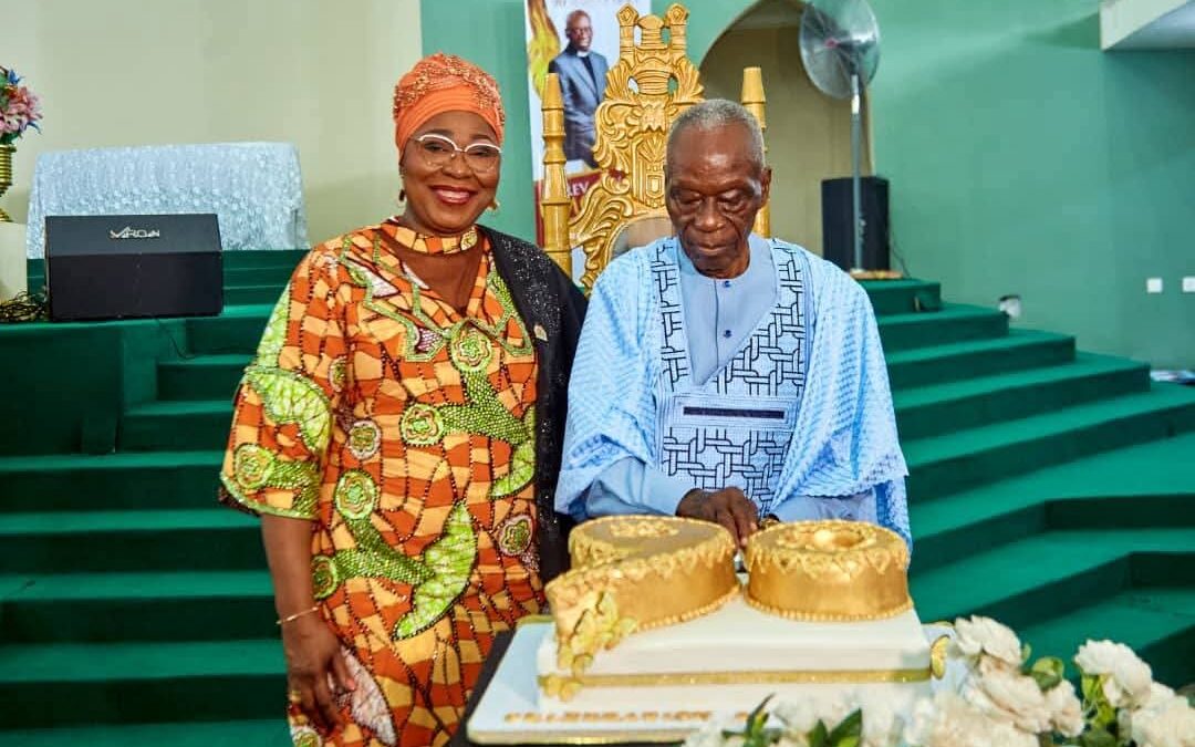 Gov Umo Eno Celebrates Revd Umoren On 90th Birthday, Describes Him As A Humble And Selfless Leader