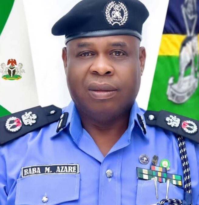 Akwa Ibom Police Arrests Armed Suspect With Police Paraphernalia