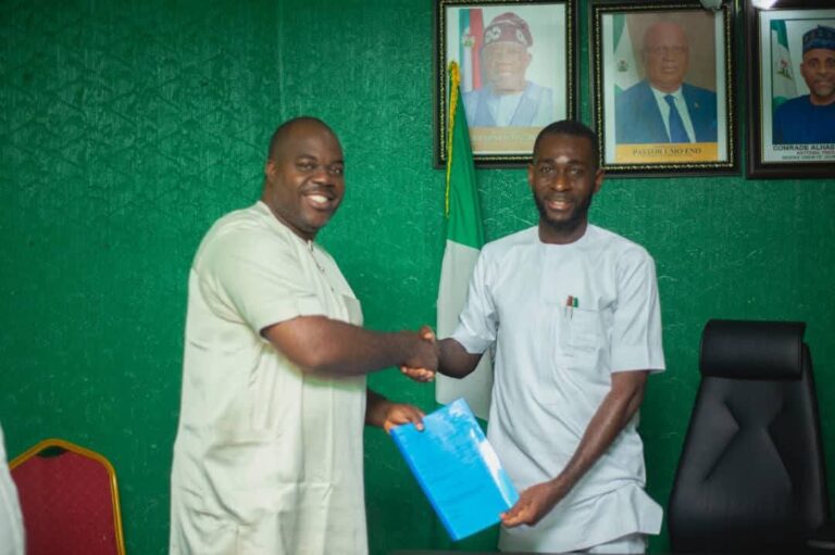 Journalists To Enjoy Free Internet Services In Akwa Ibom As Chairman Nsibiet John Seals Agreement With Coquina