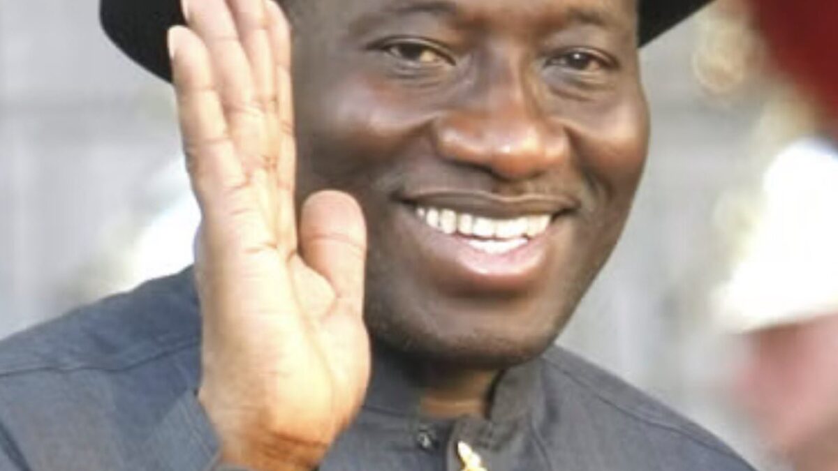 Ex-President Goodluck Jonathan, Arrives Abuja After Safe Evacuation From Guinea-Bissau