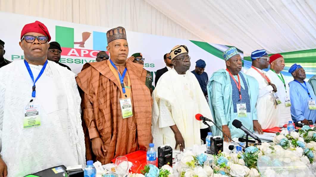 Six Ex-PDP Governors Attend APC Caucus Meeting In Aso Villa, Thursday