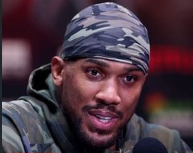 British Envoy, Govs Visit Anthony Joshua In Lagos Hospital