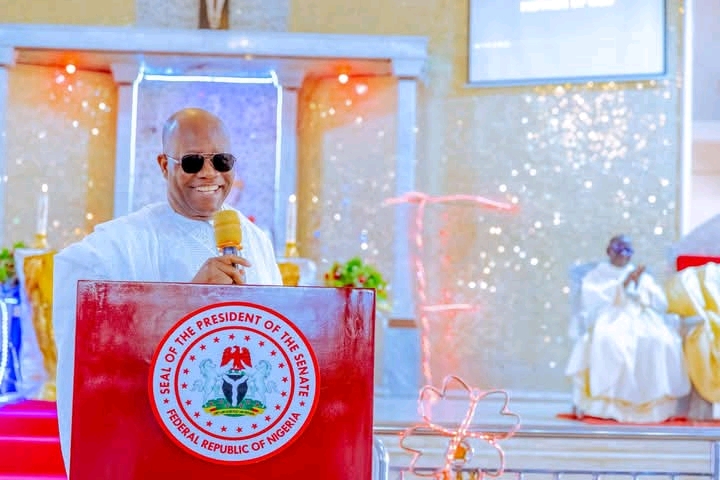 Akpabio Withdraws All Defamation Suits After Priest’s Sermon on New Year Day