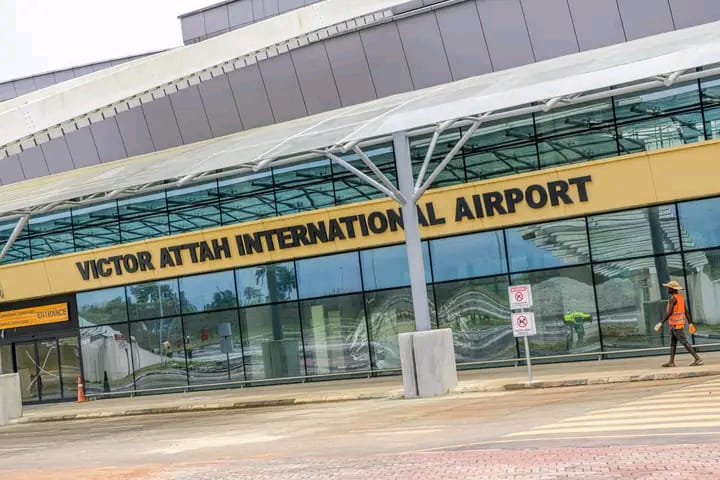 Two Passenger Boarding Bridges Arrive Uyo Airport, As April Deadline For Assumption Of International Flights Draws Nearer