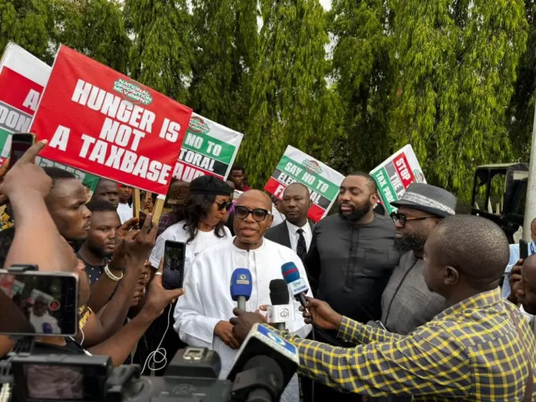Thugs Set ADC Secretariat Ablaze As Amaechi Arrives For Registration