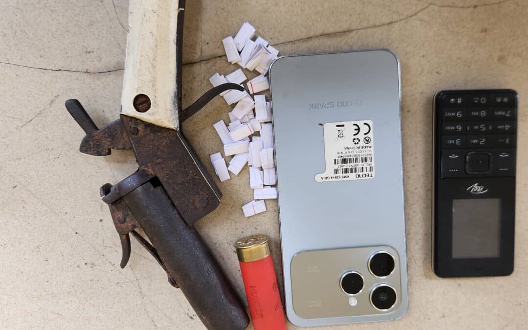 Police In Akwa Ibom Raid Criminal Den, Recover Firearms, Drugs