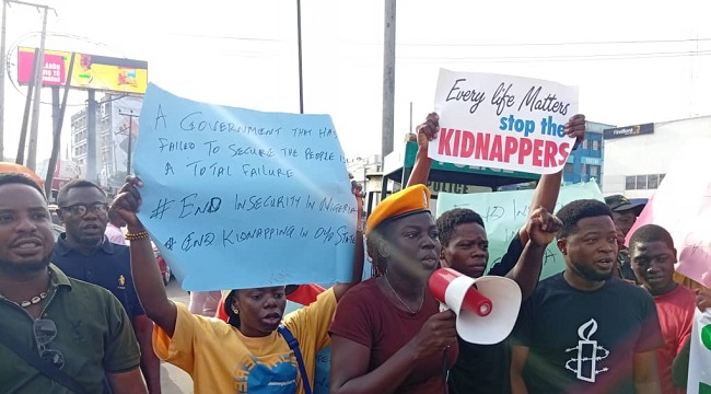 Protest Rocks Ibadan Over Abduction of Pupils, Teachers