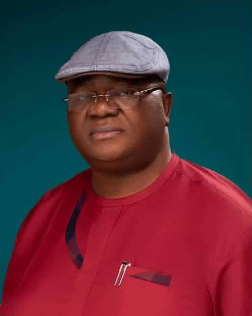 CNG Buses: Sen Bob Hails Gov Eno for Expanding Affordable Transport, Economic Opportunities