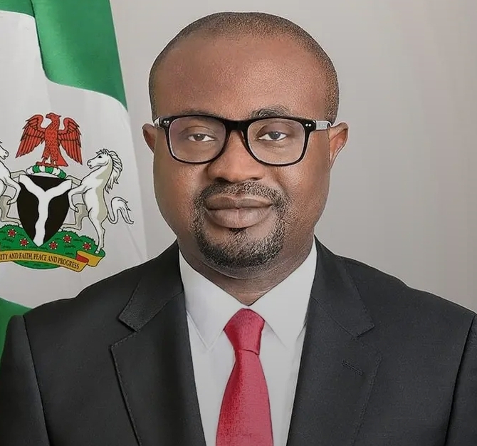 June 12: FG Declares Friday, Public Holiday
