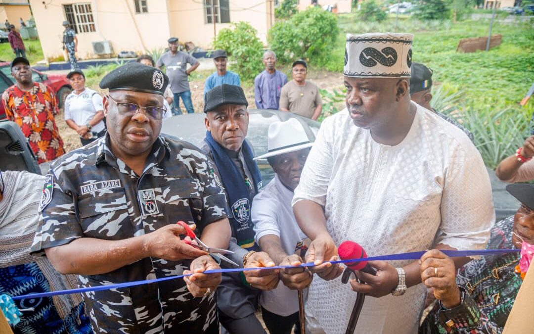 Police Hosts PCRC National Chairman, Commissions New Sanitary Facilities In Akwa Ibom