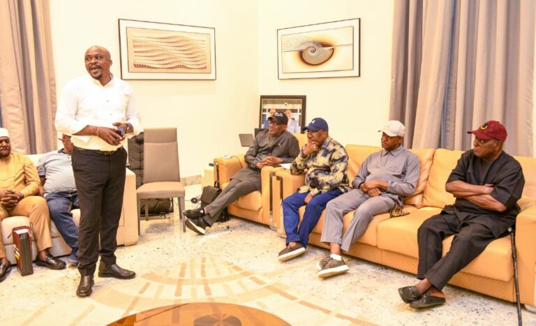 Ibesikpo-Asutan stakeholders Visit SSG, Pledge Support For Gov Eno